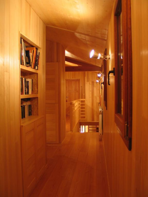 Maison Rouge Plan d'Aups Екстериор снимка